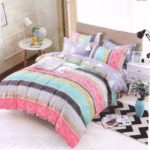 Bed sheet pink